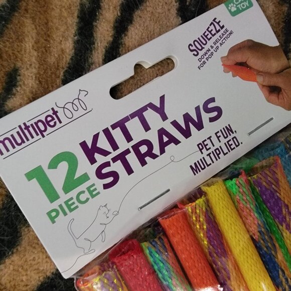 Cat Toy Straws 12 pack Multipet New! - Picture 2 of 2